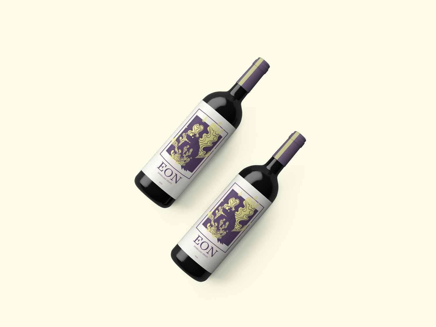 2 wine bottles with a illustration of a bear on the lable
